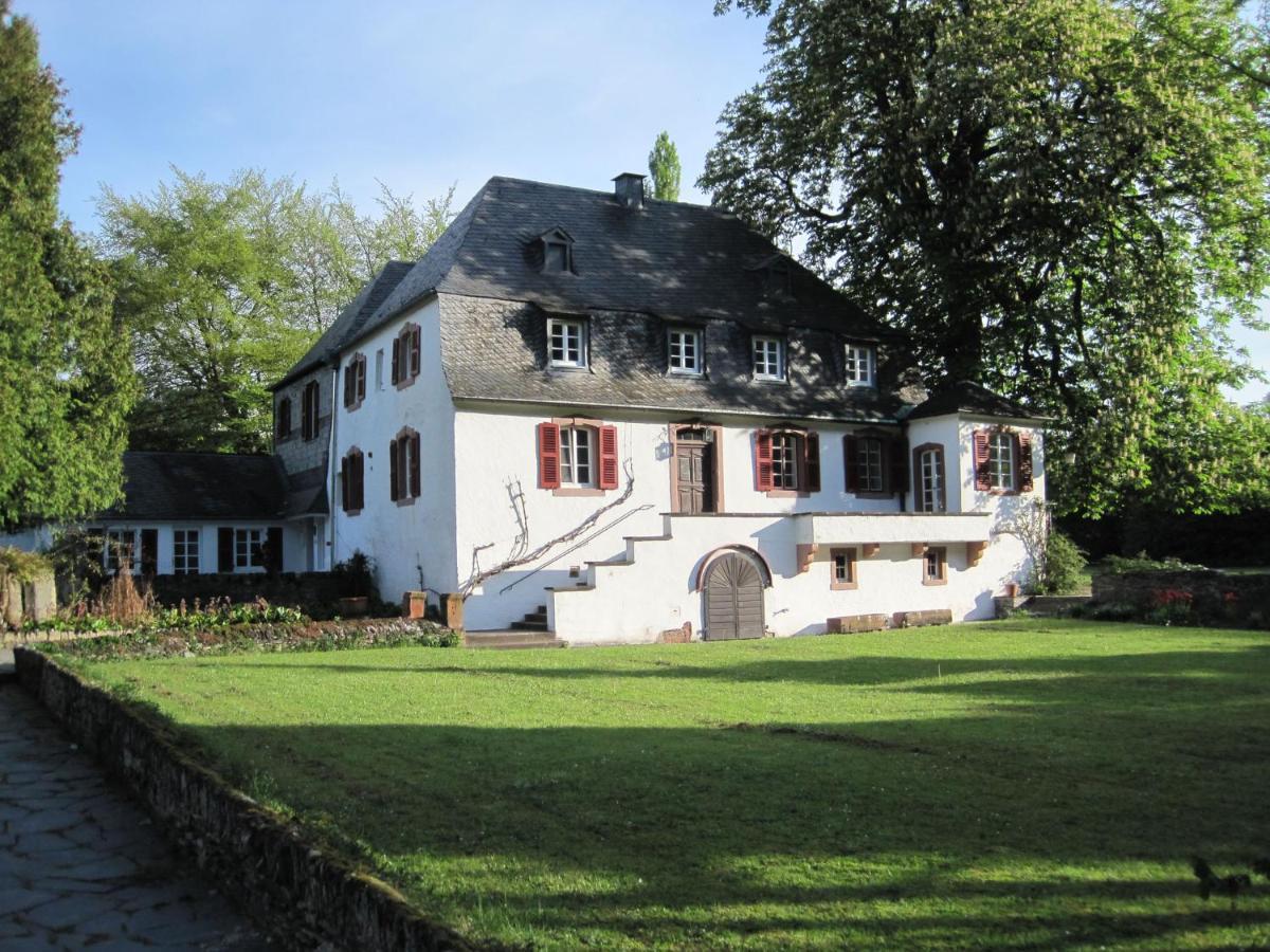 Ferienwohnung Weingut Villa Huesgen am Mönchhof Traben-Trarbach Exterior foto